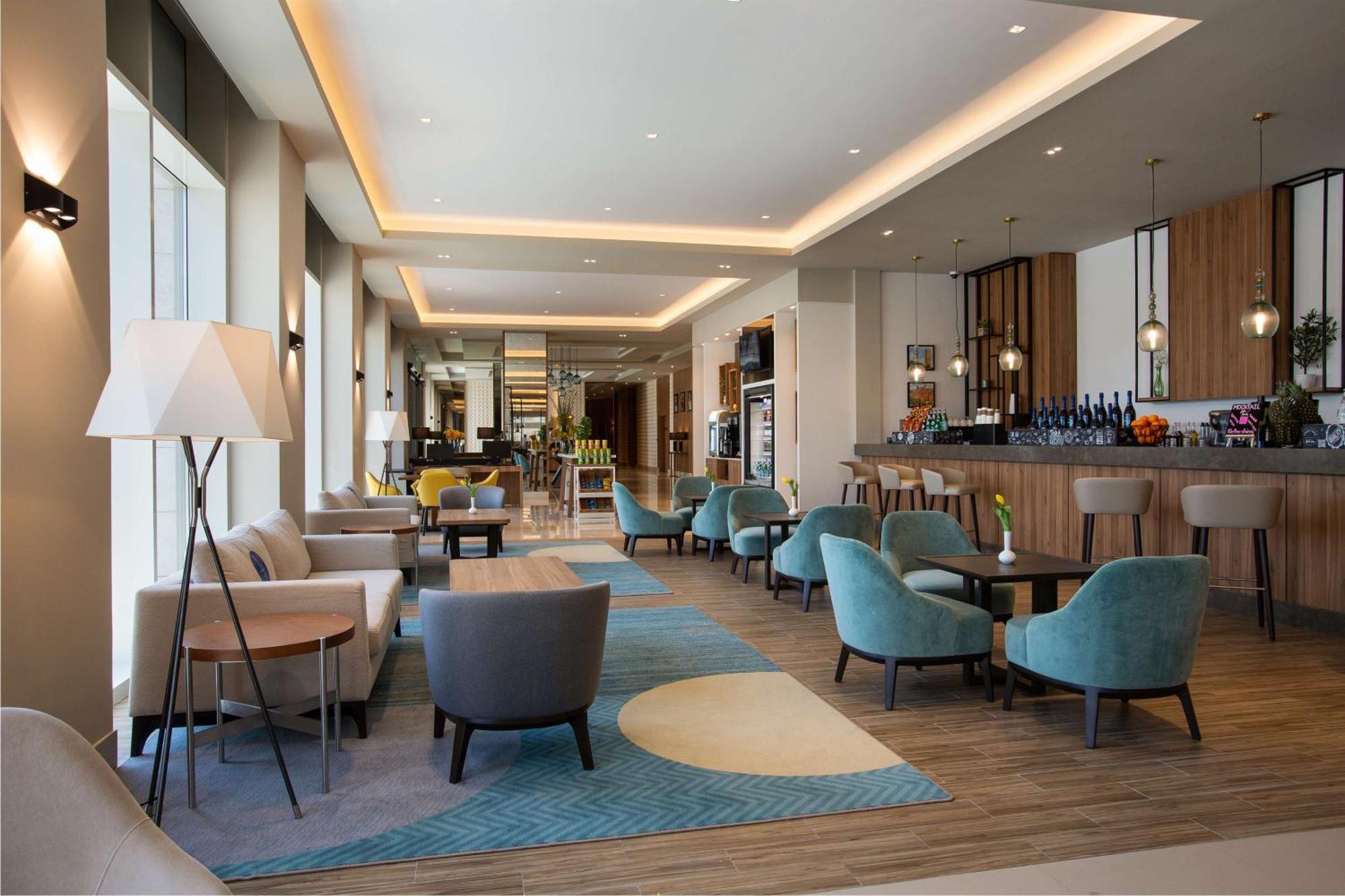 Hilton Garden Inn Riyadh Financial District Exterior photo